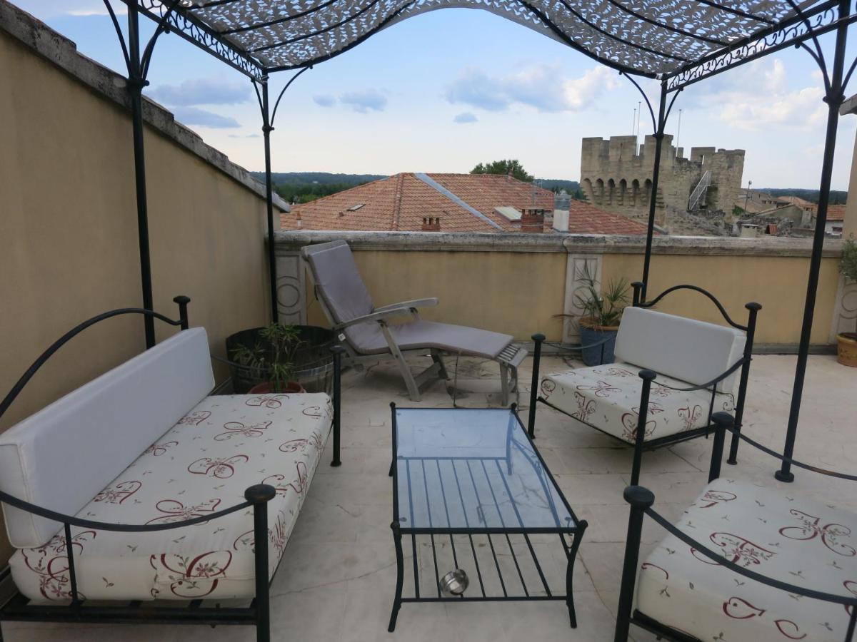 Entre Vignes Et Dentelles Hotel Courthezon Ngoại thất bức ảnh