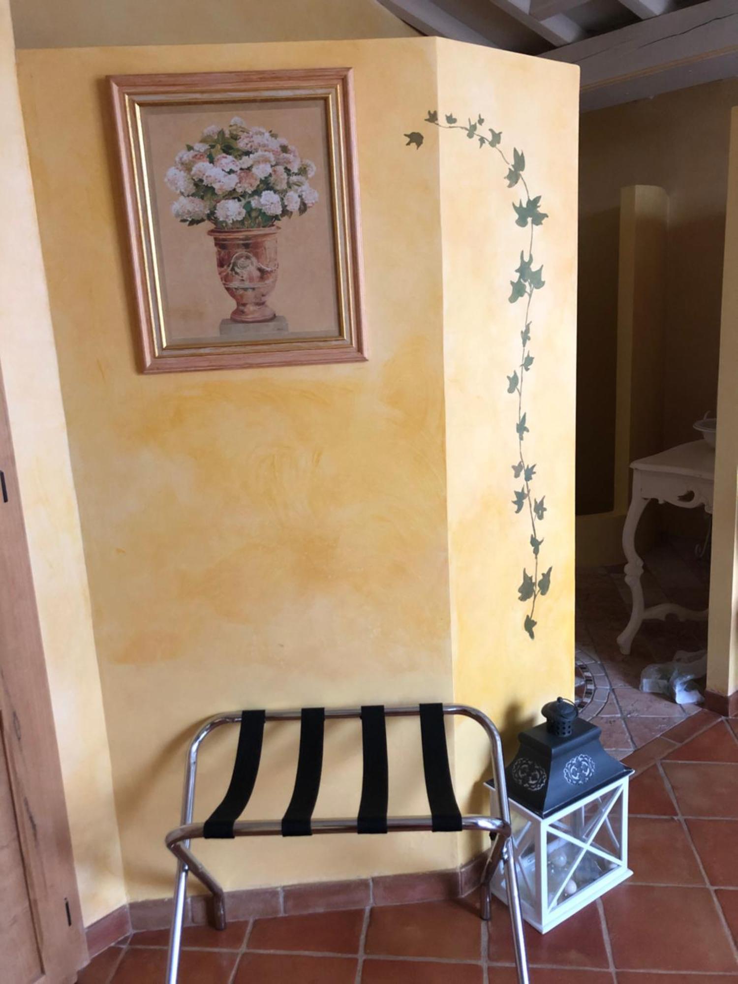 Entre Vignes Et Dentelles Hotel Courthezon Ngoại thất bức ảnh